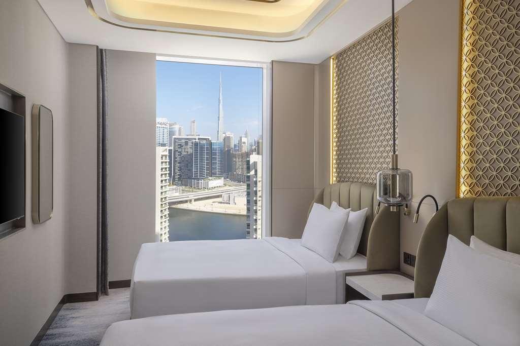 Embassy Suites By Hilton Dubai Business Bay Pokoj fotografie