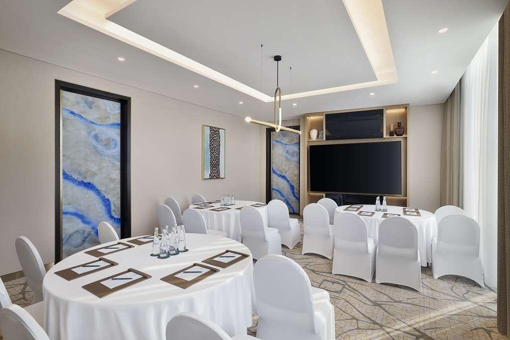 Embassy Suites By Hilton Dubai Business Bay Zařízení fotografie