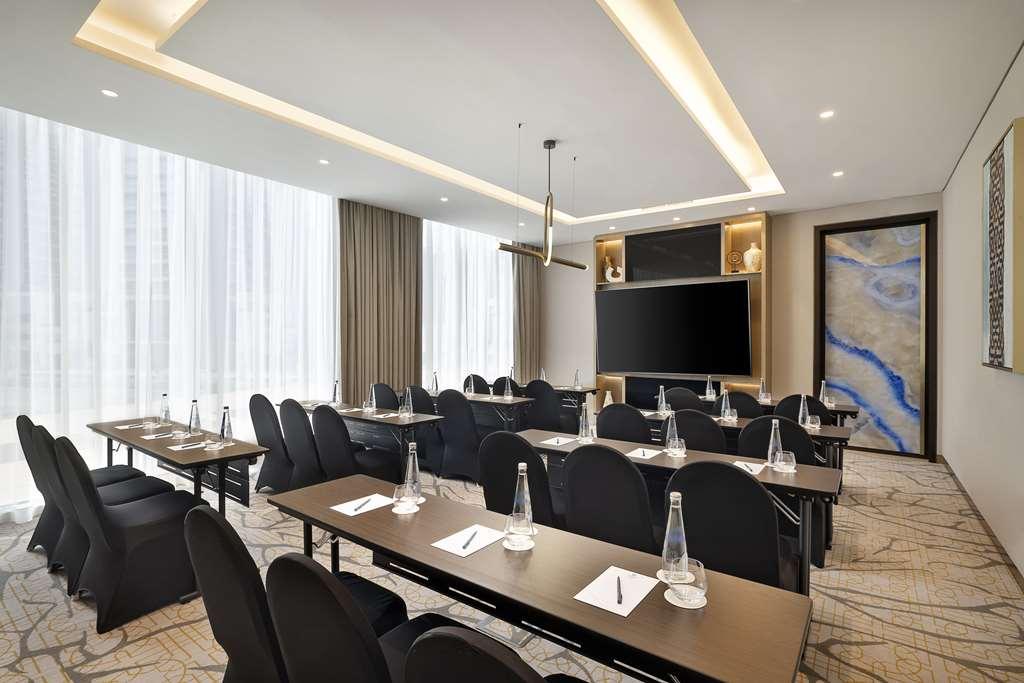 Embassy Suites By Hilton Dubai Business Bay Zařízení fotografie